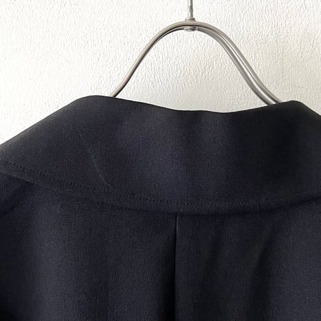 Double breasted No Sleeve Tailored JKT