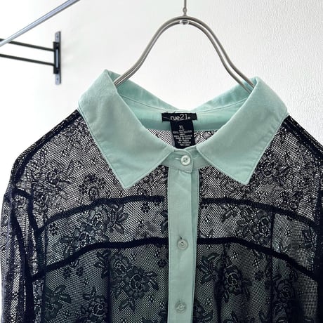 Import Lace Design Fake Layered Blouse