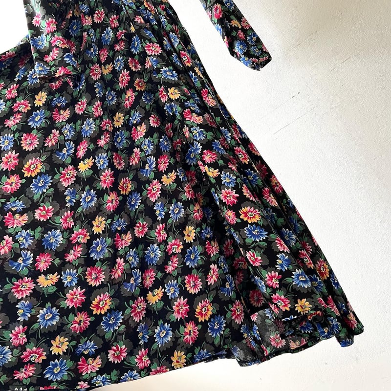 Vintage Flower Pattern Long Dress | Taffee onl...