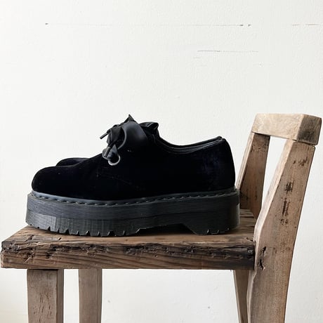 Dr.Marten's Holly Velvet 2eyes Ribbon Platform Shoe