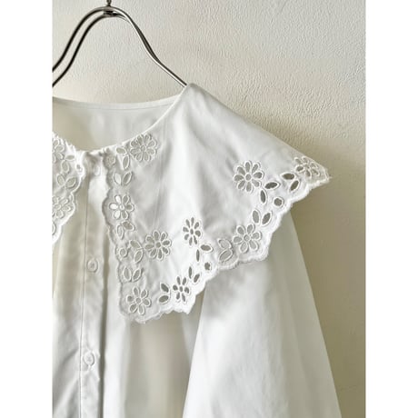 Lace Collar White Long Blouse