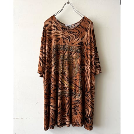Euro Vintage Tiger Pattern Cut and sewn (made in Italy)