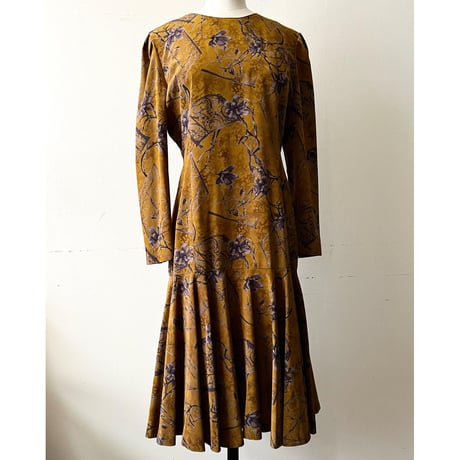 Vintage Botanical Pattern Back Belt Dress