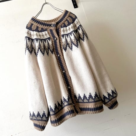 Old Nordic Pattern Knit Cardigan