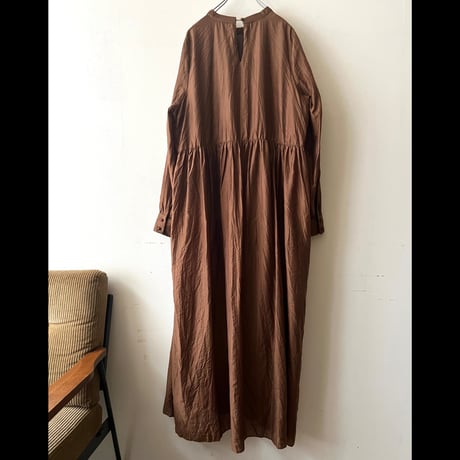 Mocha Mousse Color Gather Maxi Dress