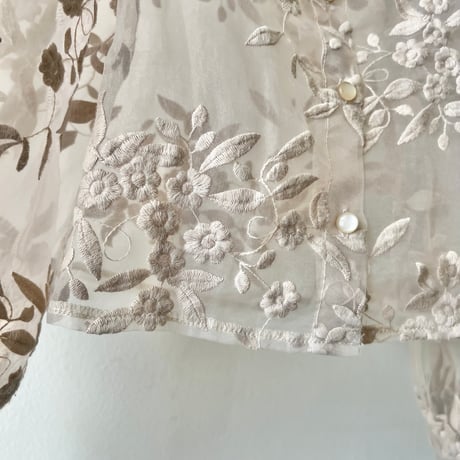Embroidery Botanical Pattern Short Sheer Blouse