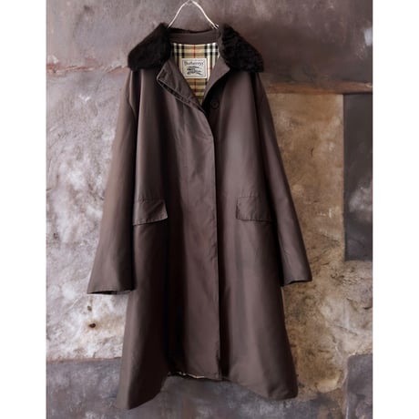 90's Burberrys' Boa Collar Balmacaan Coat (Euro made)