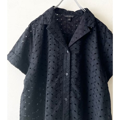Banana Republic Cut Lace Design Blouse (黒)