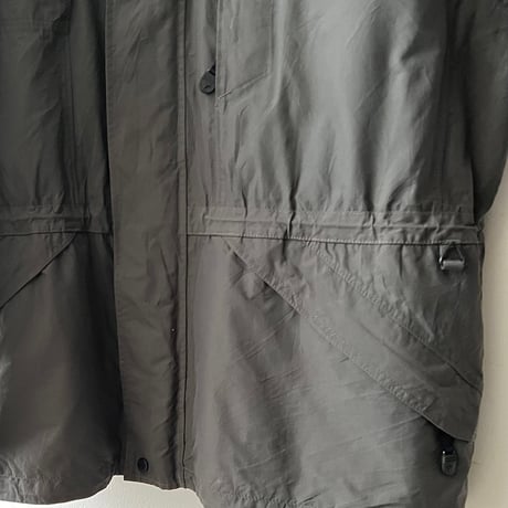 90's columbia Titanium Omuni Tech Mountain JKT