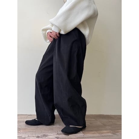 corduroy easy tuck pants