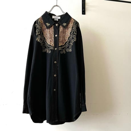 90-00's Leopard and Embroidery Design Cotton Shirt