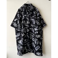 Chaotic Pattern Open Collar Shirt