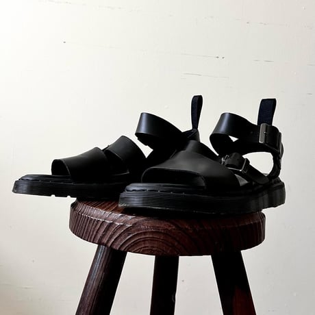 Dr.Marten's "GRYPHON" Leather Sandals (UK7)