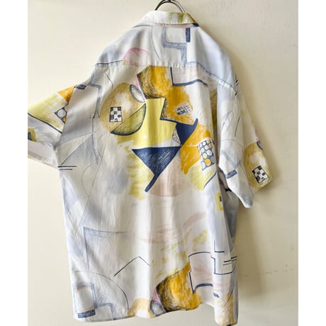90's Euro Art Pattarn Shirt