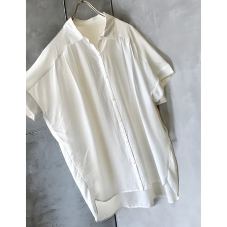 Front Tuck Short Sleeve Loose Silhouette Shirt Blouse