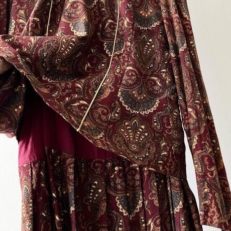 Vintage  Paisley Pattern Set-up Like Long Dress