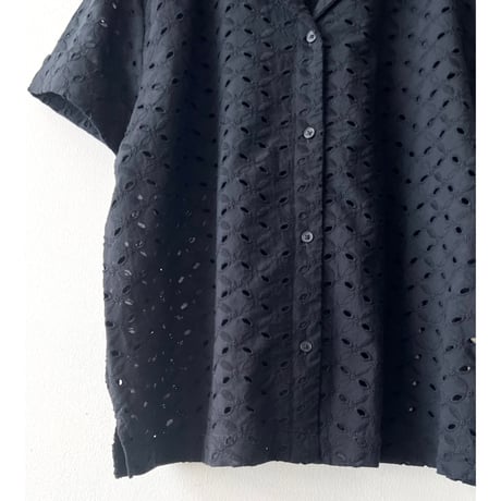 Banana Republic Cut Lace Design Blouse (黒)