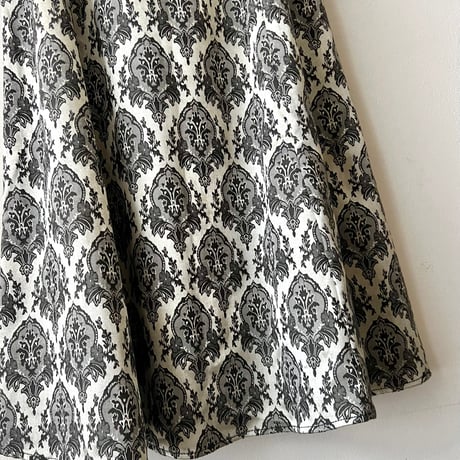 Damask Pattern Satin Long Skirt