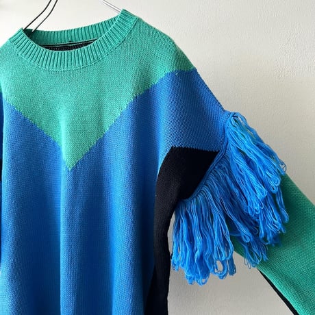 Fringe Design Switch Pattern Knit Sweater