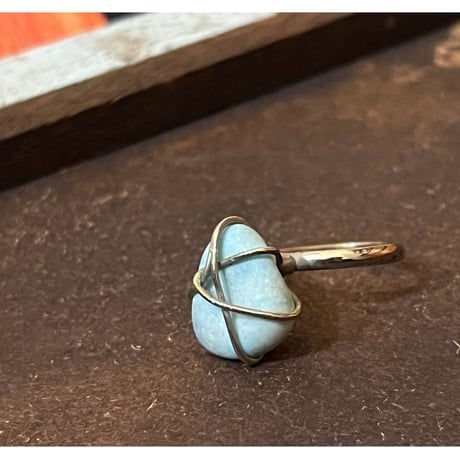 Stone&wire Design Ring