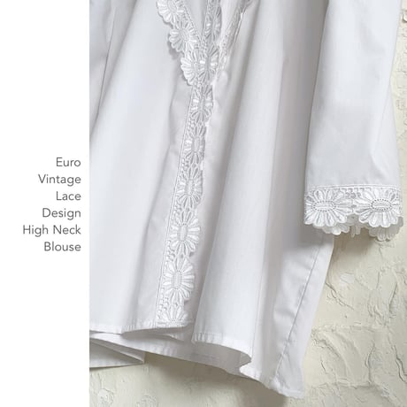 Euro Vintage Lace Designハイネックブラウス