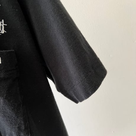 90's fruits of the loom Back Print Tee (made in USA)