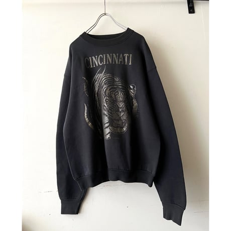80's Vintage Tiger Print Sweat (made in USA)