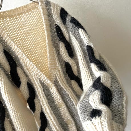 Old 3D-Design Knit Cardigan
