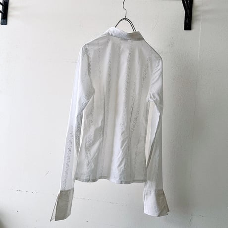 Euro Vintage Embroidery Design Bell Sleeve Blouse