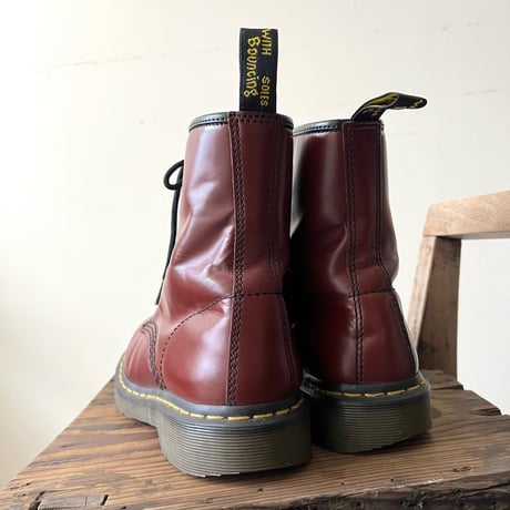 Dr.Marten's "cherry red" 1460 8eye Boots