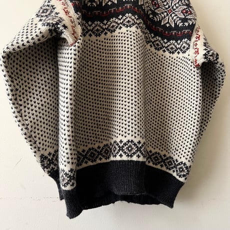 Euro Vintage DALE OF NORWAY Nordic Cardigan (made in Norway)