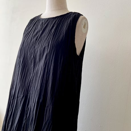 Crinkle Design No Sleeve Long Dress