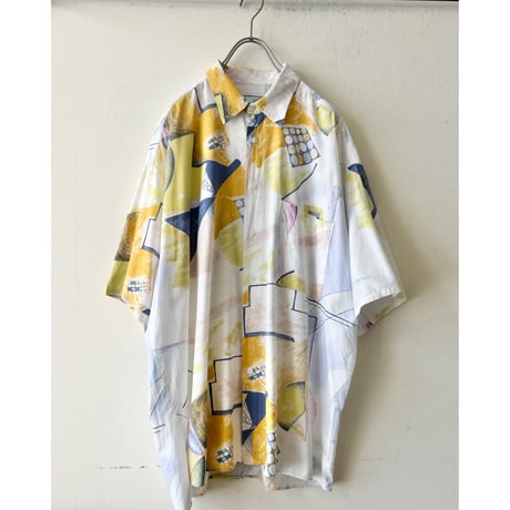 90's Euro Art Pattarn Shirt