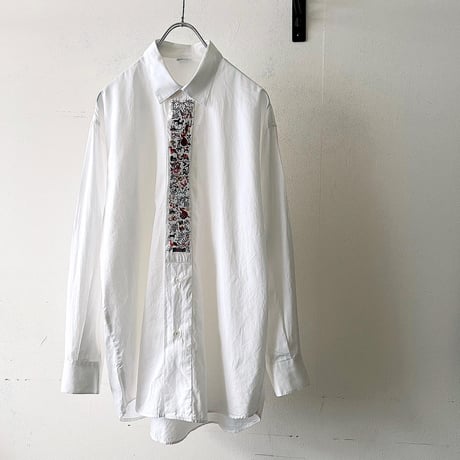 90's Euro Benetton Embroidery Animal & Botanical Design Shirt (made in Italy)