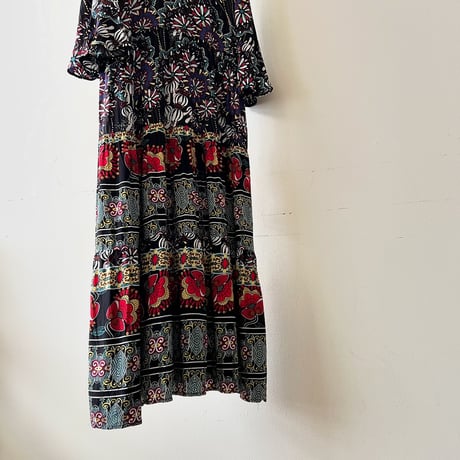 Embroidery Design Geometric Pattern Bell-Sleeve Long Dress