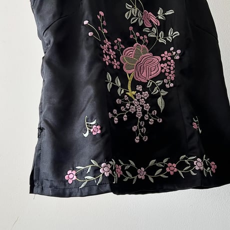 Embroidery Design China No Sleeve Tops