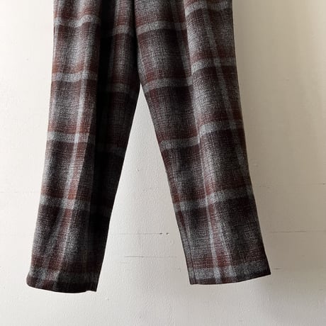 Vintage Check Pattern Tuck Pants