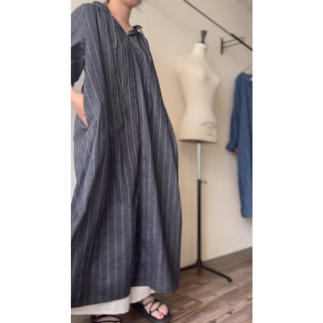 【即納品】スキッパーギャザードレス/チャコール