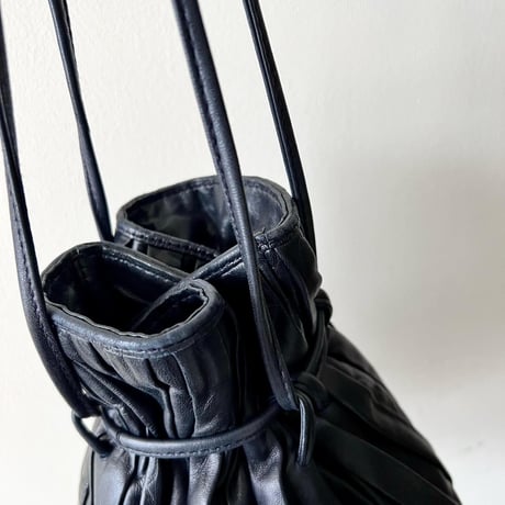 ︎Vintage Leather Drawstring Shoulder Bag