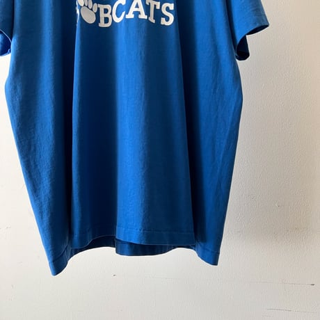 90's Hanes "Cat Logo" Print Tee (made in USA)