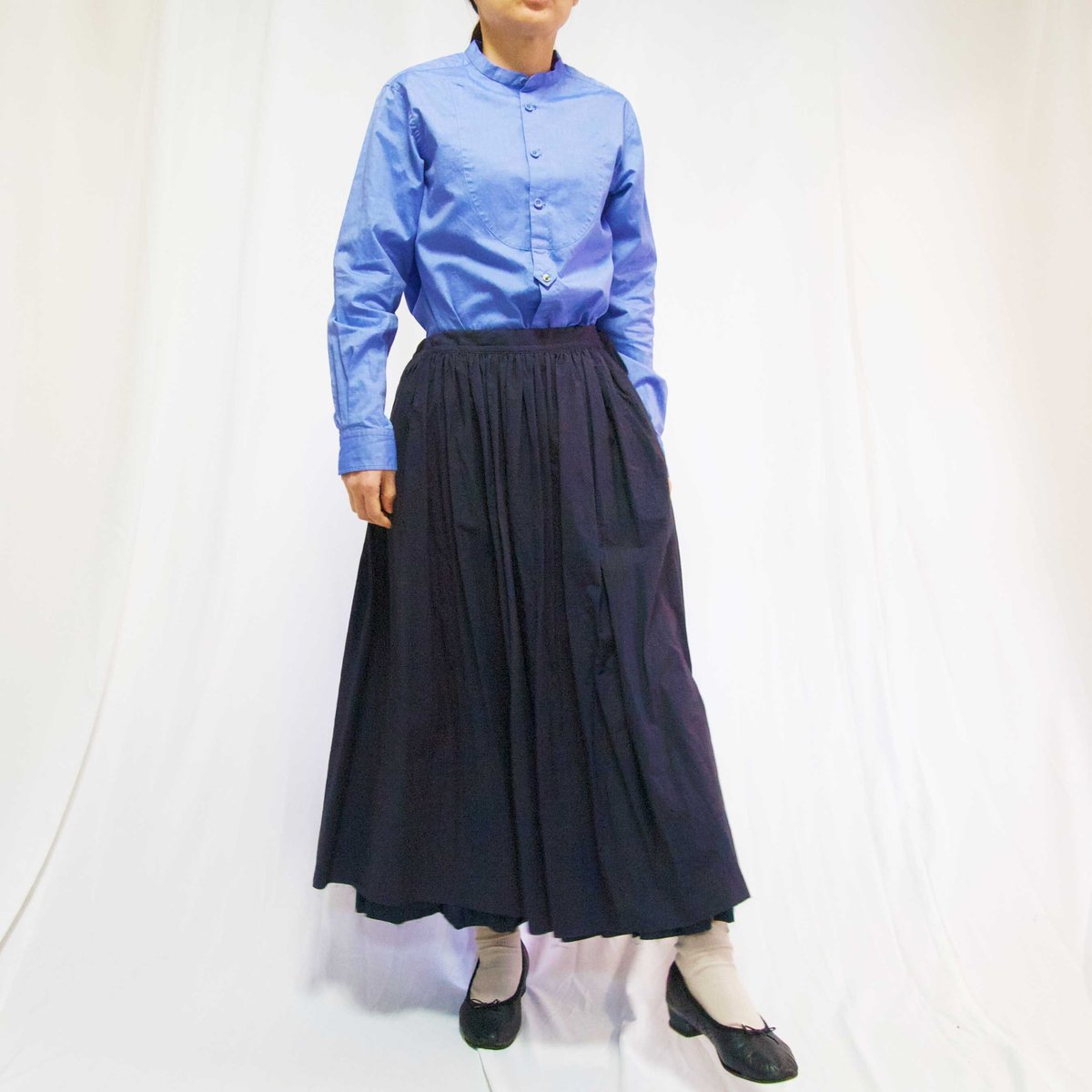 タイプライターギャザースカート＜19112A-SK＞ | white shirt, scale &