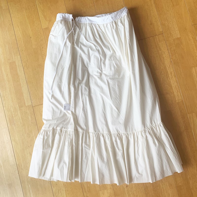 タイプライターギャザースカート＜19112A-SK＞ | white shirt, scale &