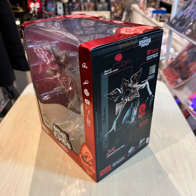 激レア ストレンジャーシングス デモゴルゴン 貯金箱 バンク フィギュア 激レア ストレンジャーシングス デモゴルゴン 貯金箱 バンク