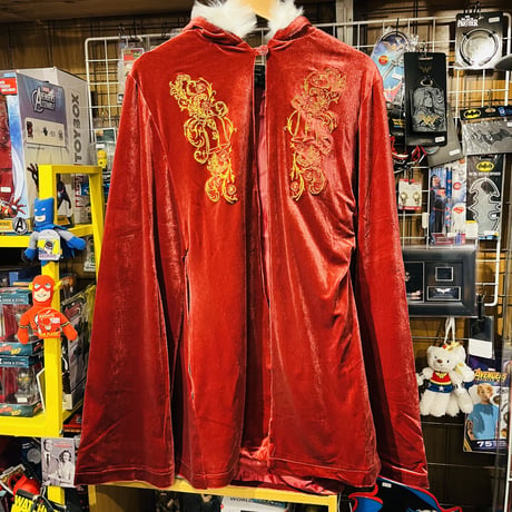 【USA直輸入】DISNEY　美女と野獣　ベル　ケープ  　マント　Sサイズ　　ディズニー　プリンセス　Bell　beauty and the Beast