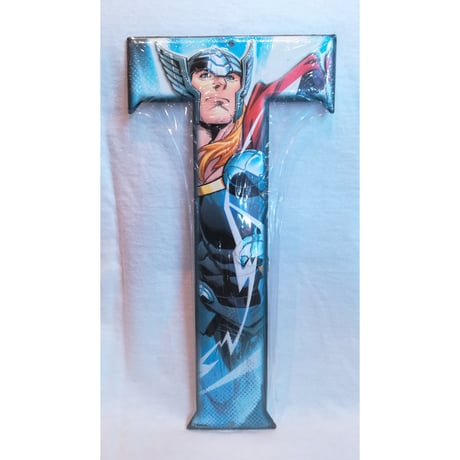 【USA直輸入】MARVEL　DC　アルファベット　ヒーロー 　ブリキ看板　文字　ロゴ　ブリキ　壁掛け　インテリア  マーベル　DCコミックス　ソー　ロキ　フラッシュ　ガーディアンズ