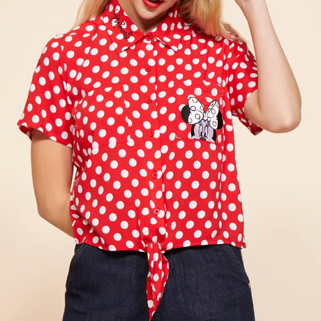 【USA直輸入】DISNEY　ミニーマウス　赤白　ドット柄　タイ フロント　半袖 シャツ　ディズニー　ミニー　Minnie Mouse　ボタンダウン　ミッキー　半袖シャツ　開襟シャツ　アパレル