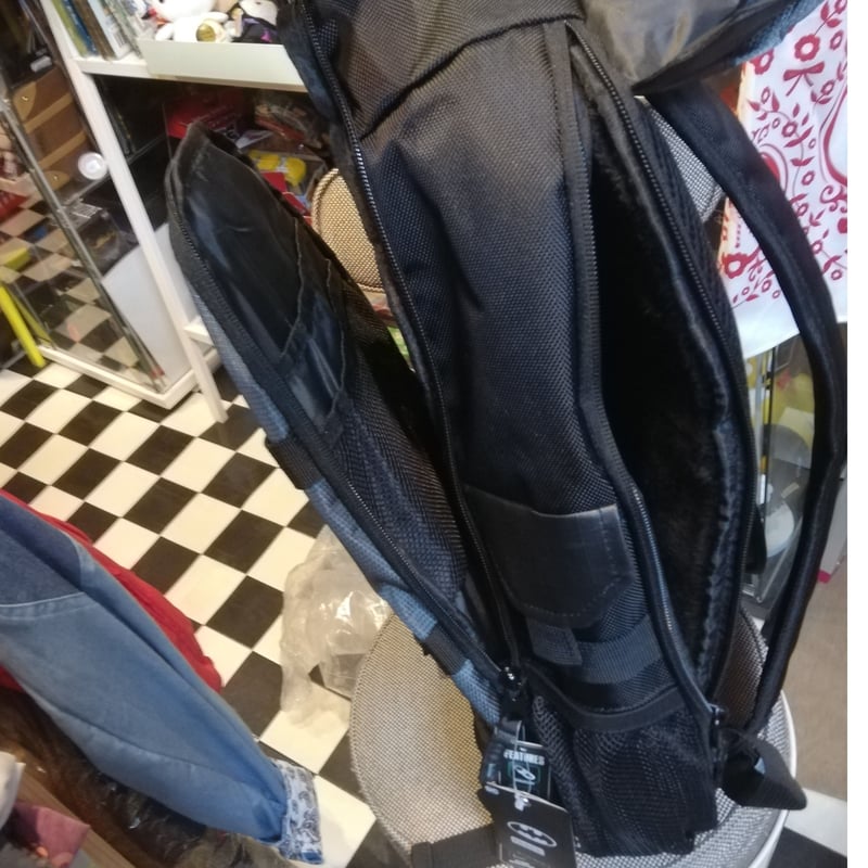 バットマンロゴ リュック USA直輸入】DC バットマン スーツ ロゴ バックパック リュック