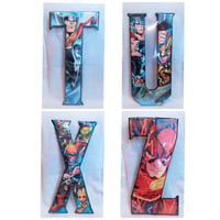 【USA直輸入】MARVEL　DC　アルファベット　ヒーロー 　ブリキ看板　文字　ロゴ　ブリキ　壁掛け　インテリア  マーベル　DCコミックス　ソー　ロキ　フラッシュ　ガーディアンズ