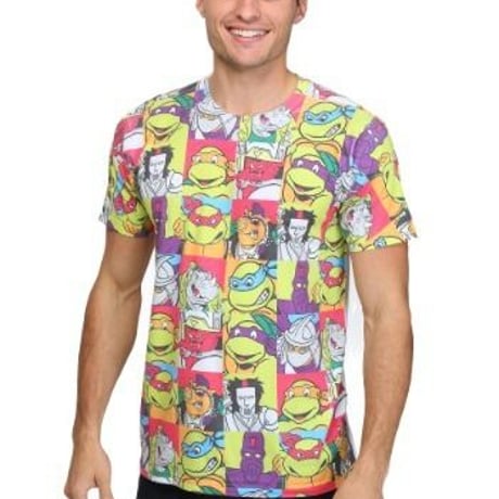 【USA直輸入】タートルズ　総柄　スクエア　Ｔシャツ　ティーンエイジ　ミュータント　ニンジャ　TMNT　ニコロデオン　TMNT　アメコミ　忍者