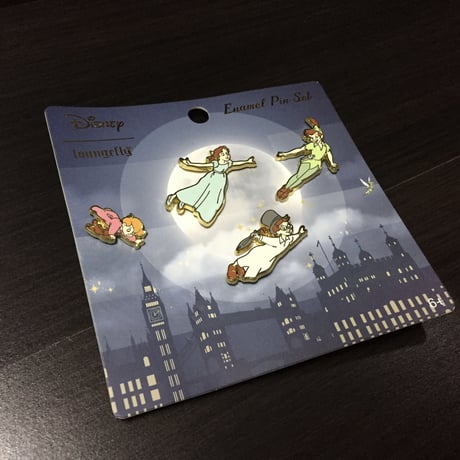 【USA直輸入】Disney　ピーターパン　Peter Pan　ピンバッチ 　ディズニー　ピン　バッジ　ラウンジフライ　Loungefly